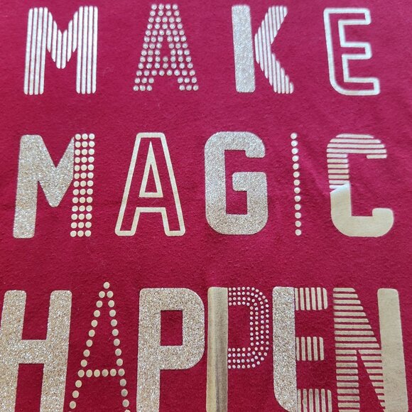 ✨ Girls Size Large (10/12) Long Sleeve Tee – Red with Gold Sparkle - Picture 2 of 3